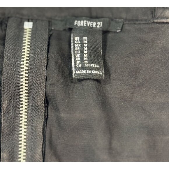 Forever 21 Size M Sequin Black Cropped Cami Top With Adjustable Straps & Back Zi - Picture 3 of 6